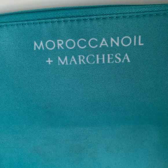MOROCCANOIL + MARCHESA Limited Edition Cosmetic Bag 💄 Two for pricing! 💋 - Picture 3 of 4